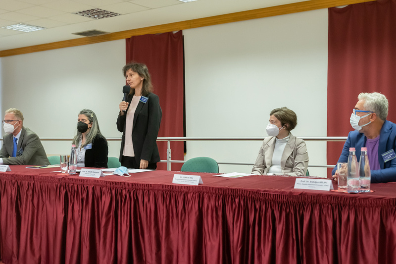 Rektör Yardımcımız Prof. Dr. Erdoğan ASLAN eşliğinde Sopron Üniversitesi, Macaristan'da "Uluslararası Hafta" etkinliğine katılım gösterildi